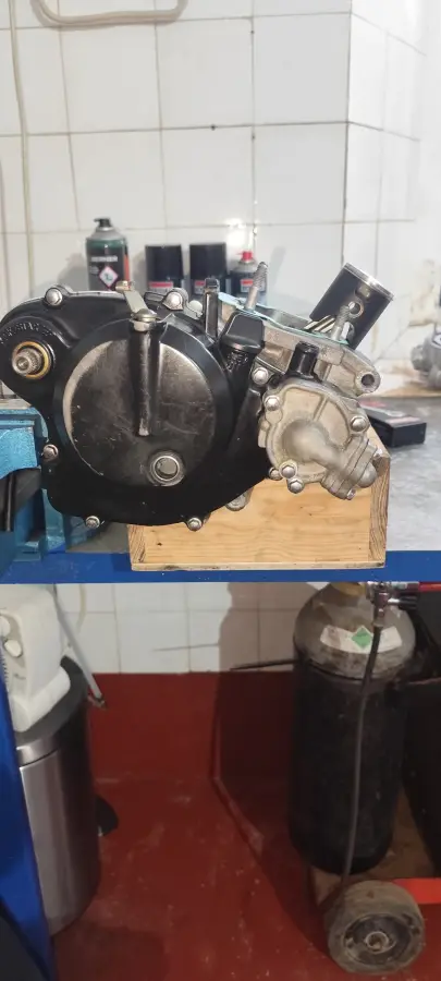 Manutenção de moto-quatro (ATV) na RF AUTO, Arronches