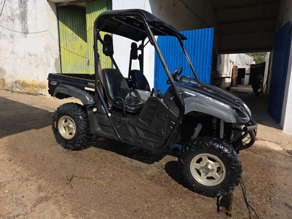 Reparação automóvel na RF AUTO, Arronches (distrito de Portalegre)